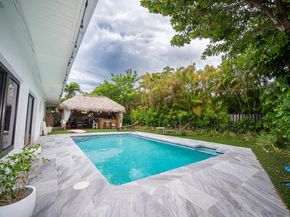 18560 NE 20th Ct, North Miami Beach FL 33179