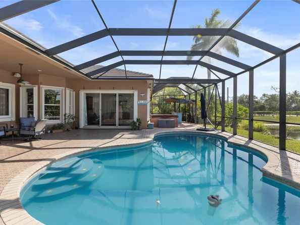 10675 NW 69th PL, Parkland FL 33076