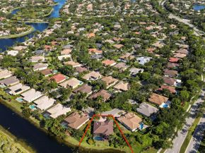 10675 NW 69th PL, Parkland FL 33076
