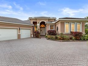10675 NW 69th PL, Parkland FL 33076