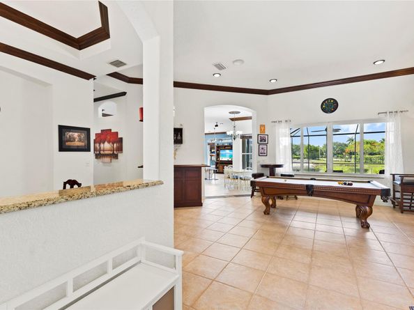 10675 NW 69th PL, Parkland FL 33076
