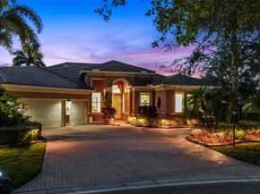 10675 NW 69th PL, Parkland FL 33076