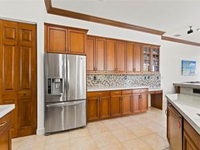 10675 NW 69th PL, Parkland FL 33076