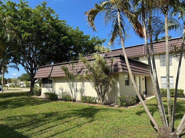 12004 Poinciana Boulevard 108, Royal Palm Beach FL 33411