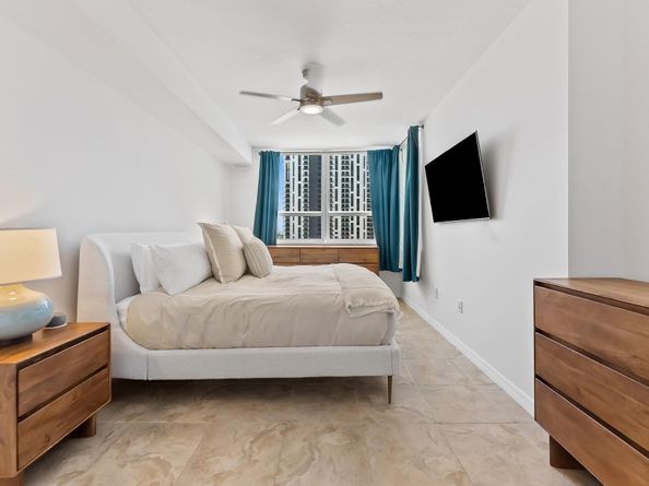 350 SE 2nd St 1640, Fort Lauderdale FL 33301