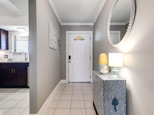 412 S Palmway 6, Lake Worth Beach FL 33460