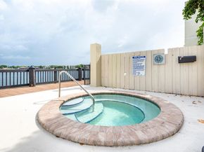 116 Lake Emerald Dr 302, Oakland Park FL 33309