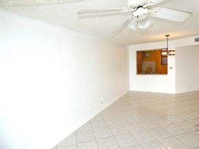 116 Lake Emerald Dr 302, Oakland Park FL 33309