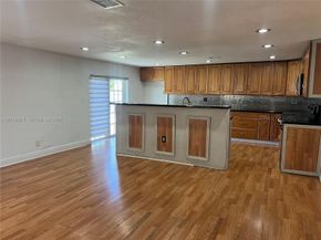 2860 NW 207th Street, Miami Gardens FL 33056