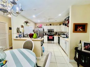 17009 SW 113th Court 31643E, Miami FL 33157