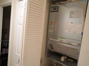 2851 Somerset Drive 103, Lauderdale Lakes FL 33311