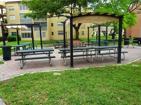 2851 Somerset Drive 103, Lauderdale Lakes FL 33311