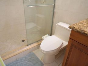 2851 Somerset Drive 103, Lauderdale Lakes FL 33311