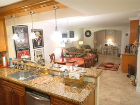 2851 Somerset Drive 103, Lauderdale Lakes FL 33311