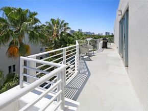 301 Hendricks Isle 7, Fort Lauderdale FL 33301