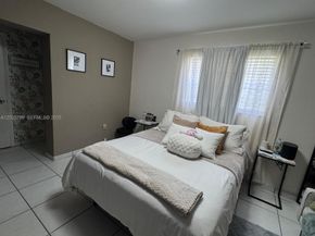 5851-5853 Fillmore Street, Hollywood FL 33021
