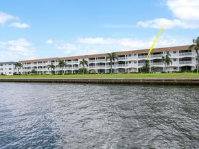 111 Shore Court 203, North Palm Beach FL 33408