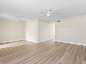 111 Shore Court 203, North Palm Beach FL 33408