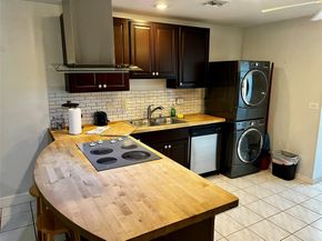 2678-2692 NW 65th Ave, Margate FL 33063
