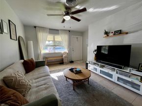 2678-2692 NW 65th Ave, Margate FL 33063