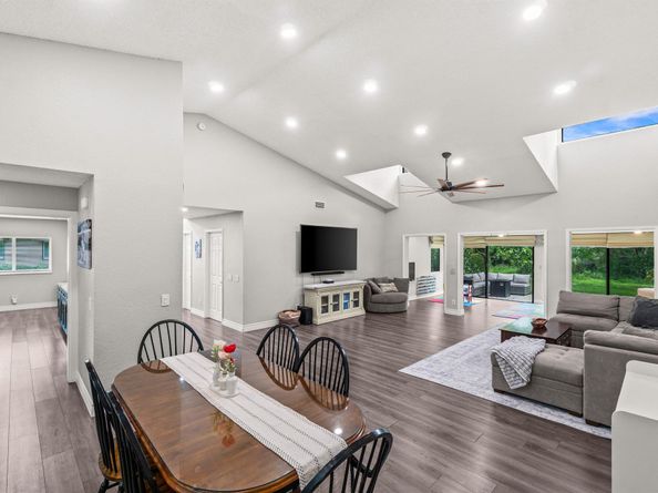4674 Fountains Drive S, Lake Worth FL 33467