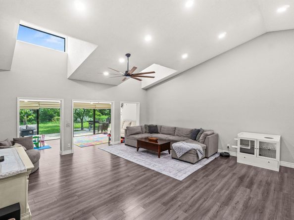 4674 Fountains Drive S, Lake Worth FL 33467