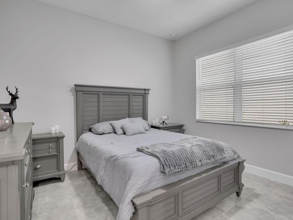 5735 Shore Pine Place, Westlake FL 33470