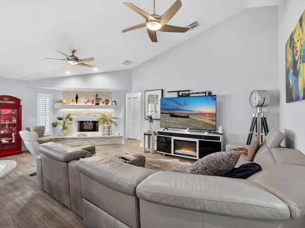 13033 Randolph Siding Road N, Jupiter FL 33478