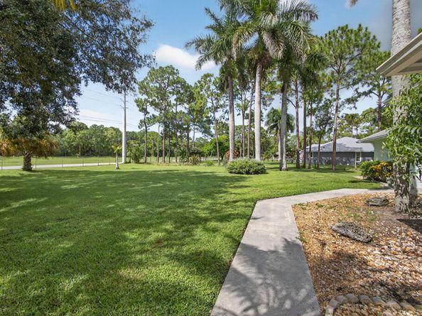 13033 Randolph Siding Road N, Jupiter FL 33478