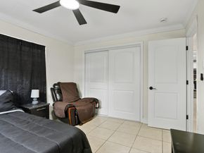 6534 NW 1st St, Margate FL 33063