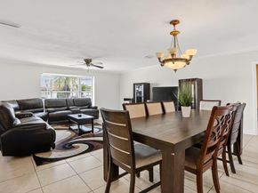 6534 NW 1st St, Margate FL 33063