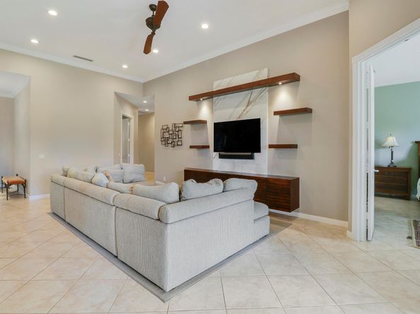 8435 Belize Place, Wellington FL 33414