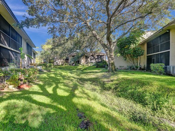 9557 NW 2nd Pl 9557, Coral Springs FL 33071