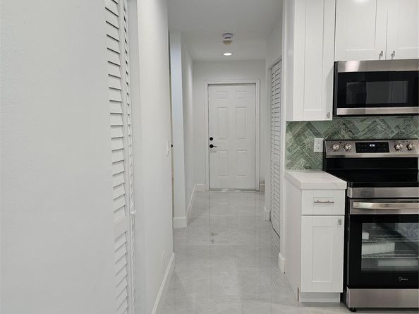 9557 NW 2nd Pl 9557, Coral Springs FL 33071