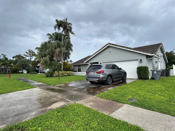 21910 Pine Trce, Boca Raton FL 33428