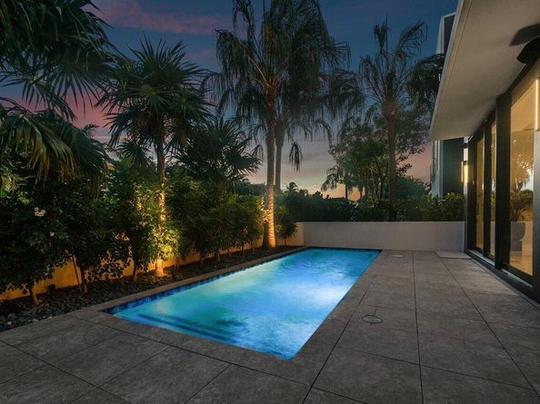914 Palm Trail, Delray Beach FL 33483