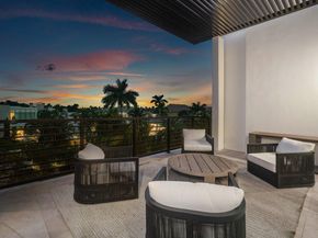 914 Palm Trail, Delray Beach FL 33483