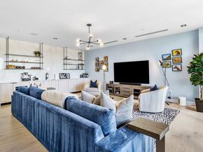 914 Palm Trail, Delray Beach FL 33483