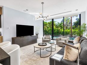 914 Palm Trail, Delray Beach FL 33483