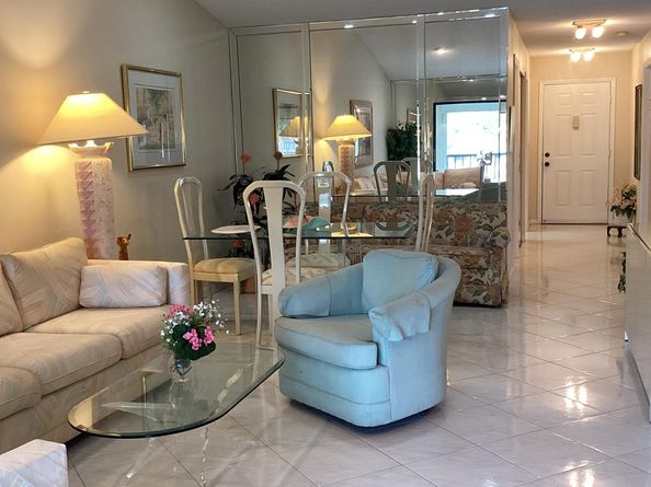 15235 Lakes Of Delray Boulevard 303, Delray Beach FL 33484