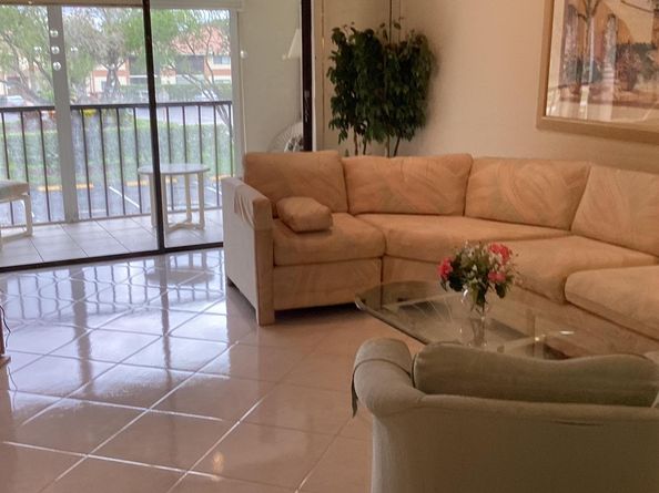 15235 Lakes Of Delray Boulevard 303, Delray Beach FL 33484