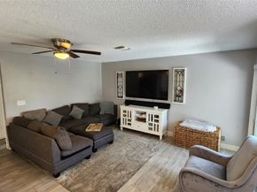 6011 Citrine Ct, Boynton Beach FL 33472