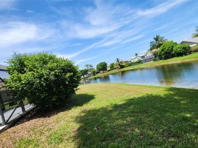 6011 Citrine Ct, Boynton Beach FL 33472