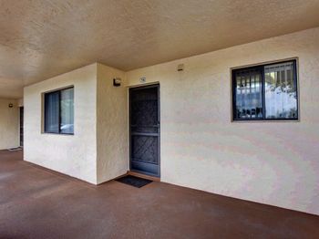 3154 Via Poinciana
