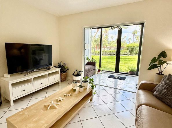 2350 NE 14th Street Cswy 108, Pompano Beach FL 33062