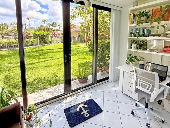 2350 NE 14th Street Cswy 108, Pompano Beach FL 33062