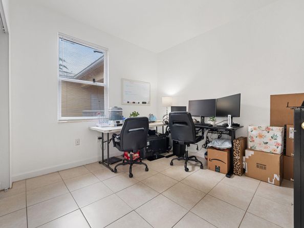 2020 shoma dr 179, Royal Palm Beach FL 33414