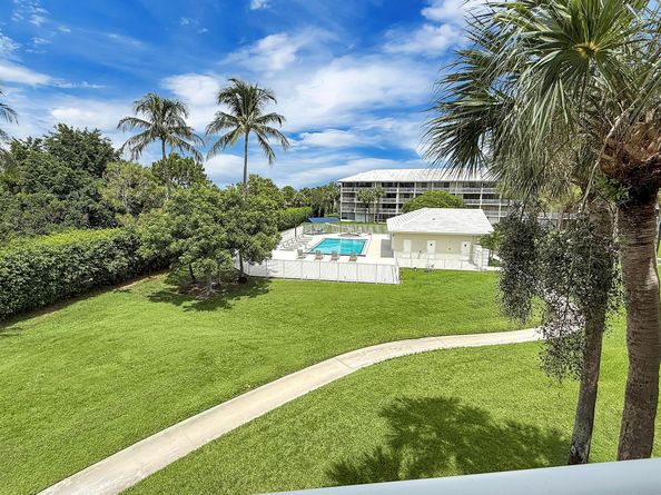 2601 Village Boulevard 301, West Palm Beach FL 33409