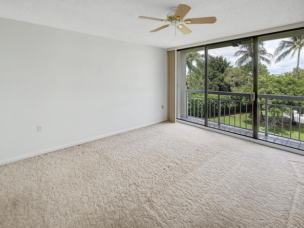 2601 Village Boulevard 301, West Palm Beach FL 33409