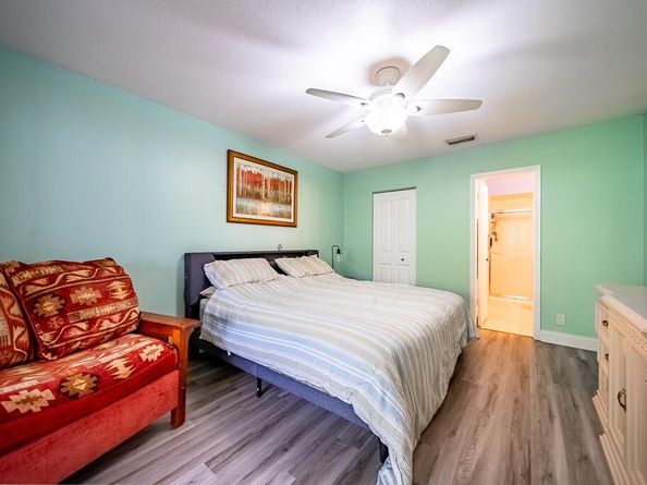 6117 Elsinore Circle, Greenacres FL 33463